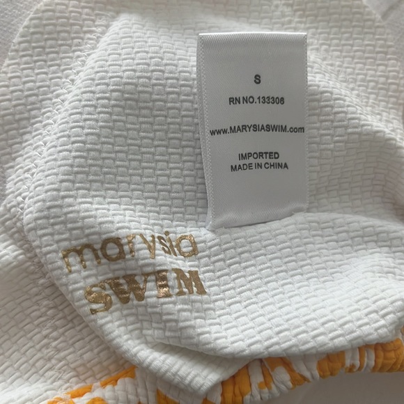 Marysia Broadway Top in Papaya Hibiscus in Size S - Picture 4 of 4